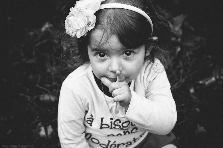 PHOTOGRAPHE ENFANT | SEANCE ENFANT EN FORET | LA FAMILLE O | LOIRE & HAUTE-LOIRE